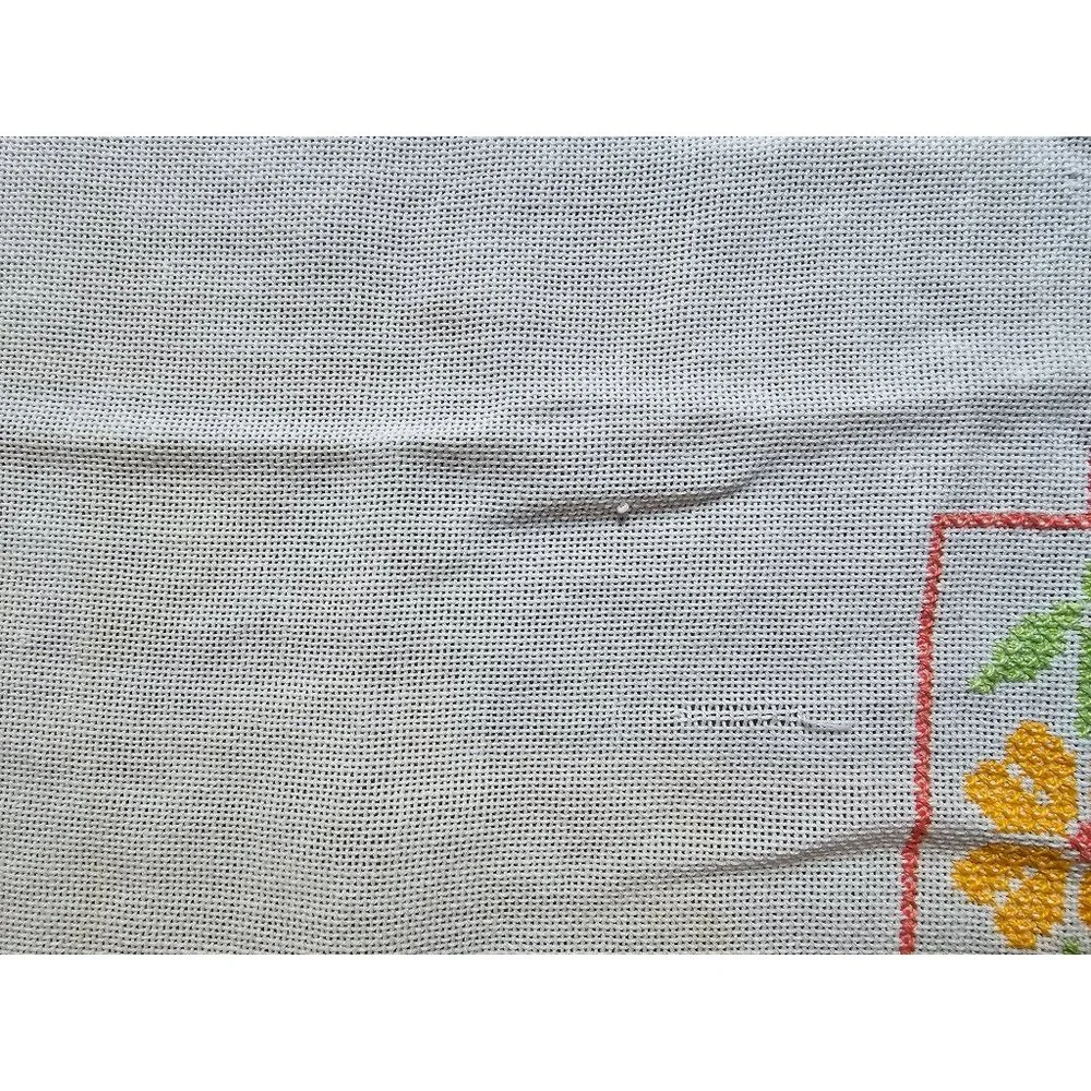 Vintage Hand-Embroidered Linen Table Runners Set of 2 Floral Pattern 34